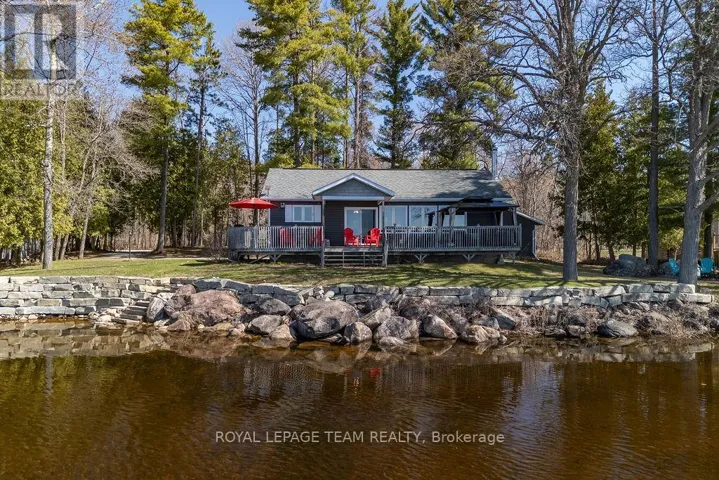9 MCNEE DRIVE, North Algona Wilberforce, Ontario K0J1X0