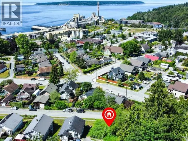 Lot 5 WILLOW AVE, Powell River, British Columbia None