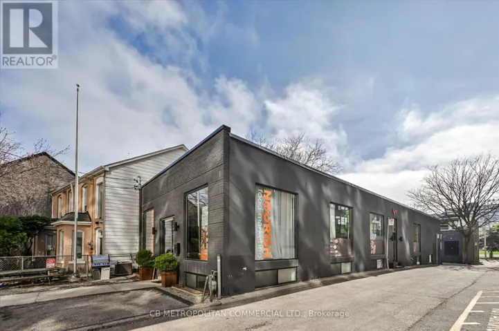 201 NIAGARA STREET, Toronto (Niagara), Ontario M5V1C9