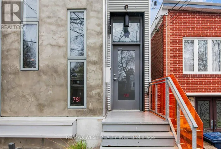 781 CRAVEN ROAD, Toronto (Greenwood-Coxwell), Ontario M4L2Z7