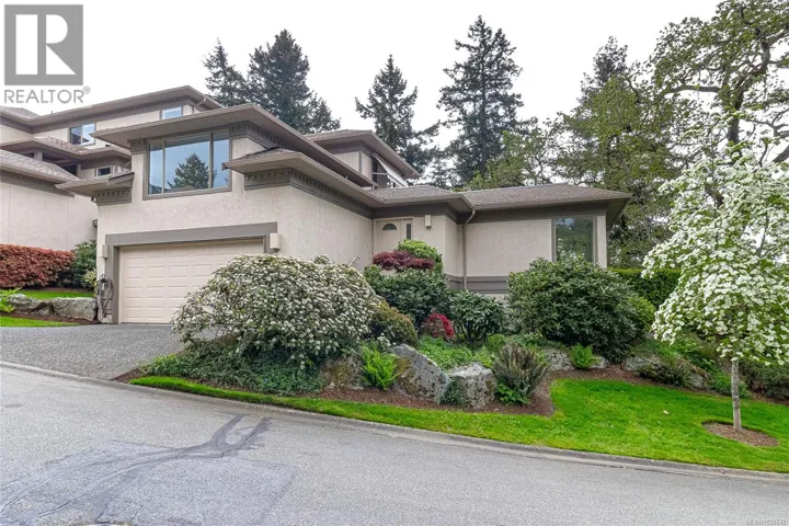 47 4300 Stoneywood Lane, Saanich, British Columbia V8X5A5