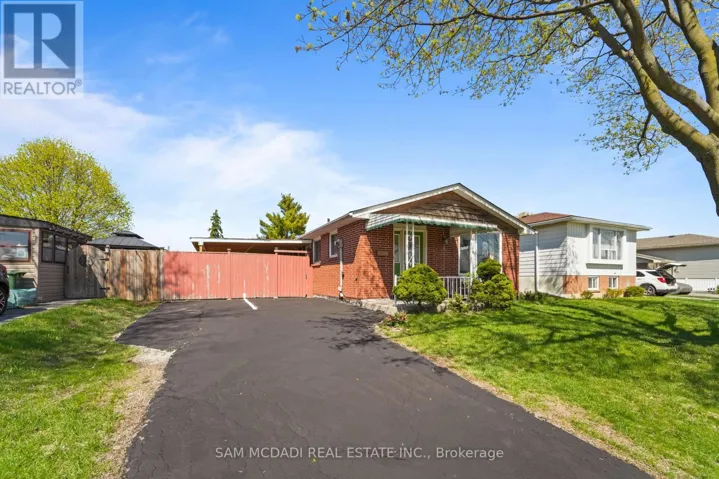 79 LOCHEED DRIVE, Hamilton (Lisgar), Ontario L8T4L5