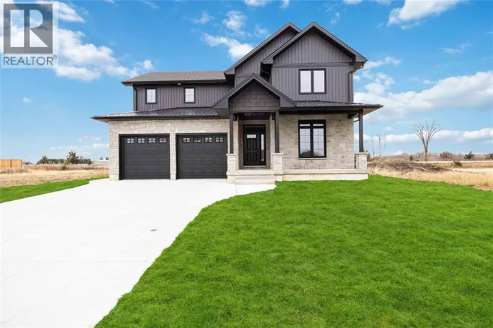 3527 PAUL CRESCENT, Plympton-Wyoming, Ontario N0N1E0