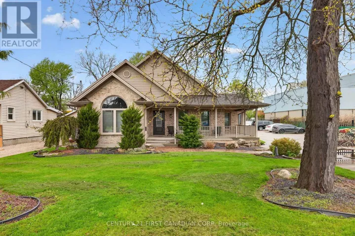 425 PARK AVENUE W, Chatham-Kent (Chatham), Ontario N7M1W6