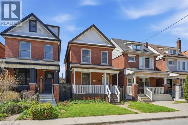 224 BALSAM Avenue S, Hamilton, Ontario L8M3C1