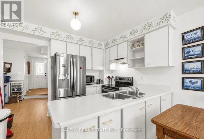 1610 RAWLINGS DRIVE, Pickering (Liverpool), Ontario L1V5B5