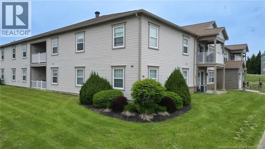 44 Brown Boulevard Unit# 2F, Fredericton, New Brunswick E3A0L8