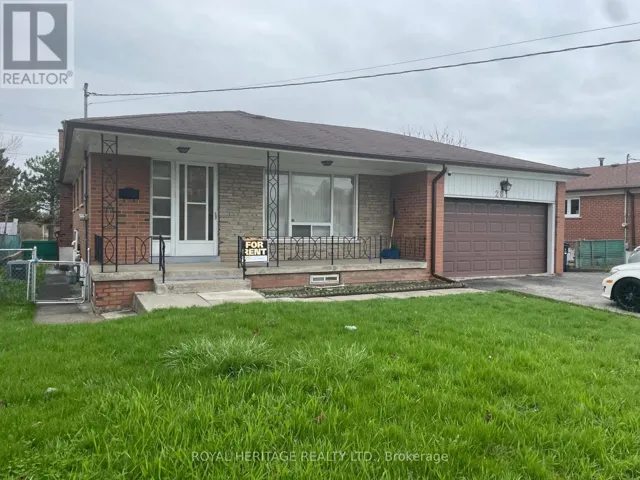 MAIN FLOOR - 281 DRIFTWOOD AVENUE, Toronto (Black Creek), Ontario M3N2N6