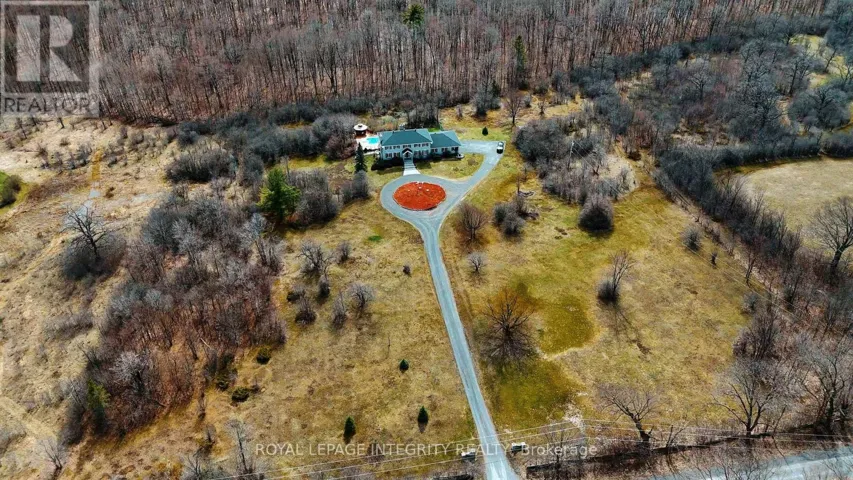 2025 SIXTH LINE ROAD, Ottawa, Ontario K0A1T0