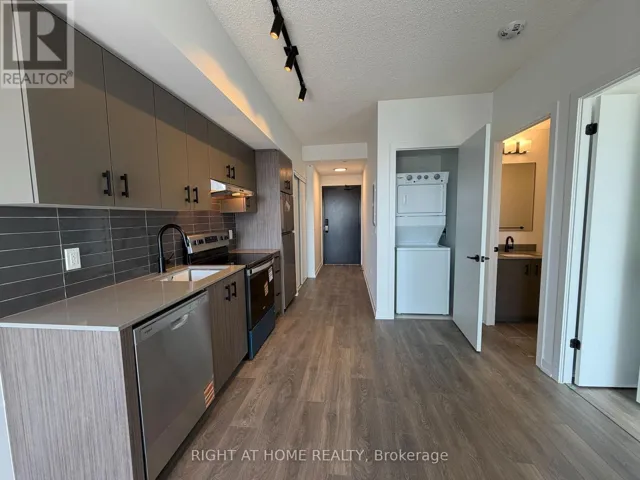C1001 - 4878 POWERS COMMON, Burlington (Alton), Ontario L7M2B4