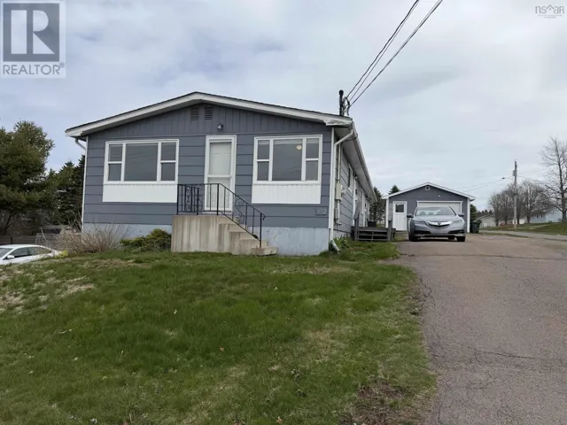 152 Willow Street, Amherst, Nova Scotia B4H3W5