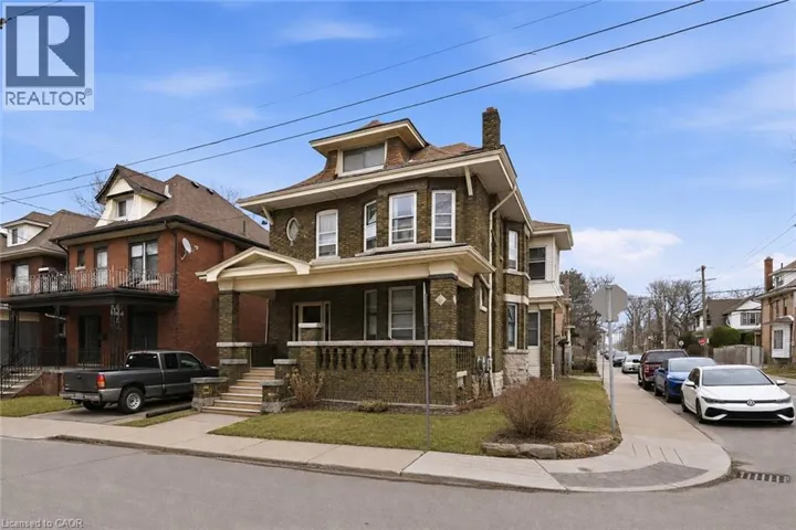 81 CARRICK Avenue, Hamilton, Ontario L8M2W4