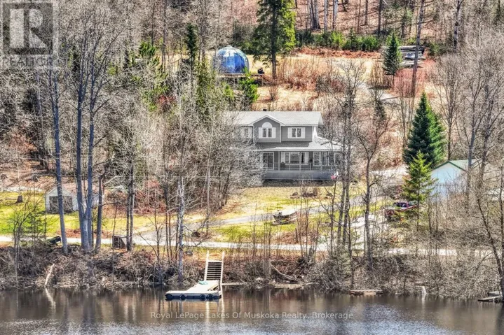 283 DOE LAKE ROAD, Armour, Ontario P0A1L0
