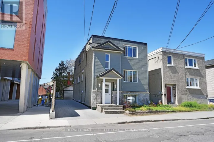 95 BARRETTE STREET, Ottawa, Ontario K1L8A2