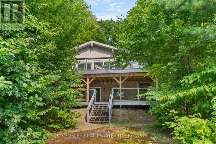 COTTAGE - 152 FARLAIN LAKE ROAD E, Tiny, Ontario L9M0B5