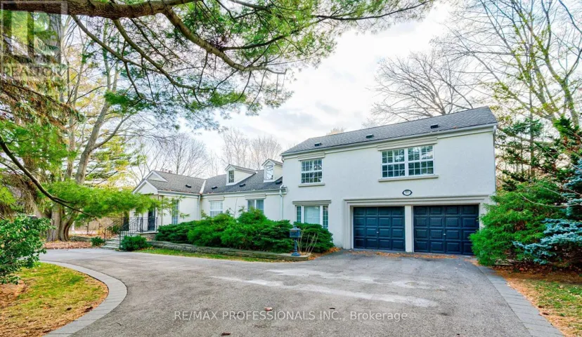 560 MEADOW WOOD ROAD, Mississauga (Clarkson), Ontario L5J2S3