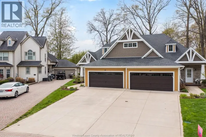 69 RED OAK CRESCENT, Amherstburg, Ontario N9V4C4