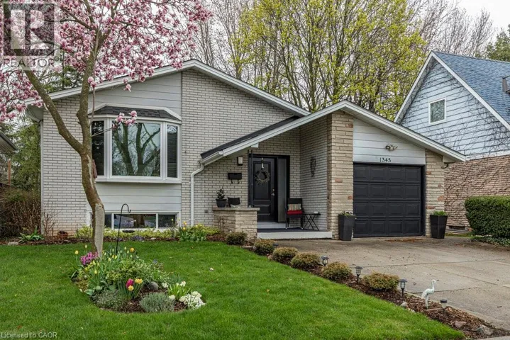 1345 ESTER Drive, Burlington, Ontario L7P1L2