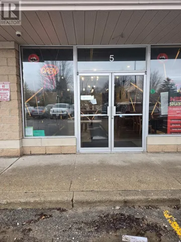 5 - 100 MEARNS AVENUE, Clarington (Bowmanville), Ontario L1C5M3