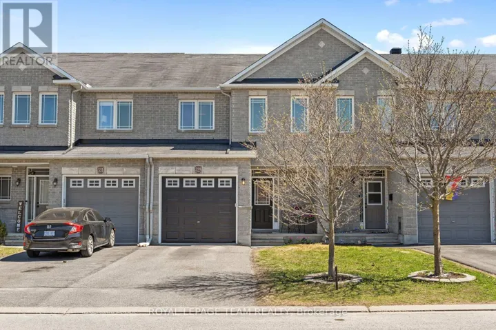 529 PEPPERVILLE CRESCENT, Ottawa, Ontario K2M0E5