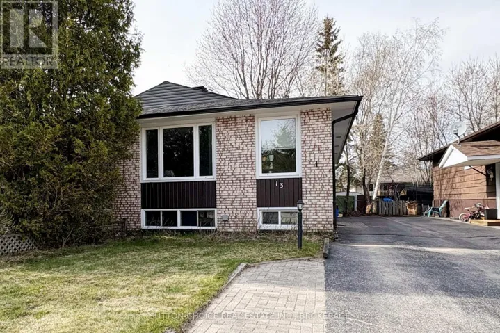 13 ROSEDALE COURT, North Bay (Ferris), Ontario P1A3W1
