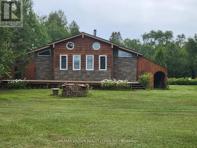 151 EARLS LAKE ROAD, Papineau-Cameron (Papineau Cameron), Ontario P0H1V0