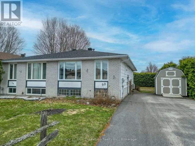 30 HARRIS DRIVE, North Bay (Ferris), Ontario P1A3Z2