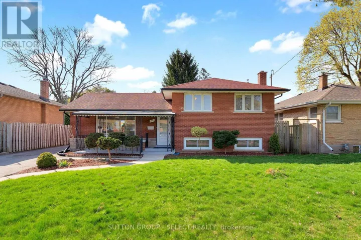 1581 BORDEN STREET, London East (East H), Ontario N5W2P9