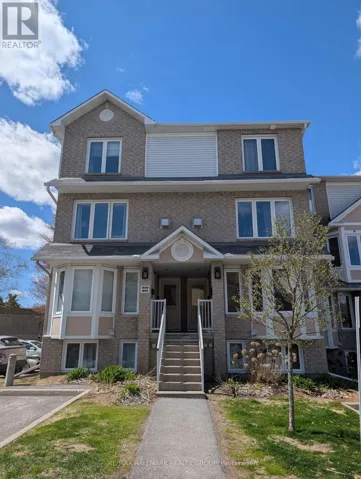 1660 LOCKSLEY LANE, Ottawa, Ontario K1J1B6