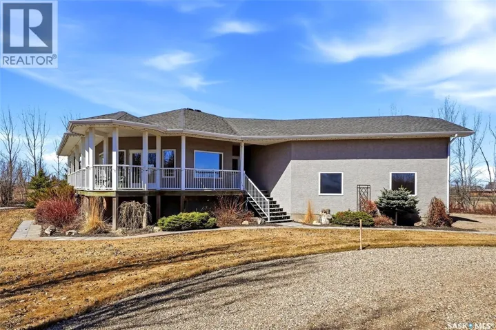 24 Bardel CRESCENT, Pilot Butte, Saskatchewan S0G3Z0