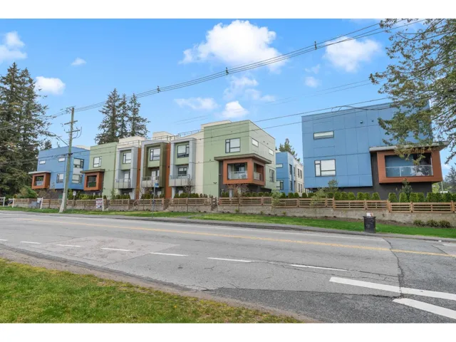 9 5858 132 STREET, Surrey, British Columbia V3X1N1