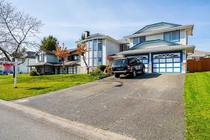 14317 89A AVENUE, Surrey, British Columbia V3V7T1