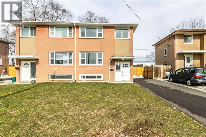2337 BARCLAY Road, Burlington, Ontario L7R2B7