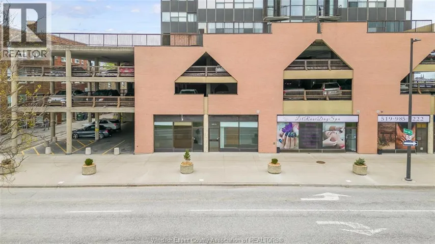 515 RIVERSIDE DRIVE West Unit# 101A, Windsor, Ontario None