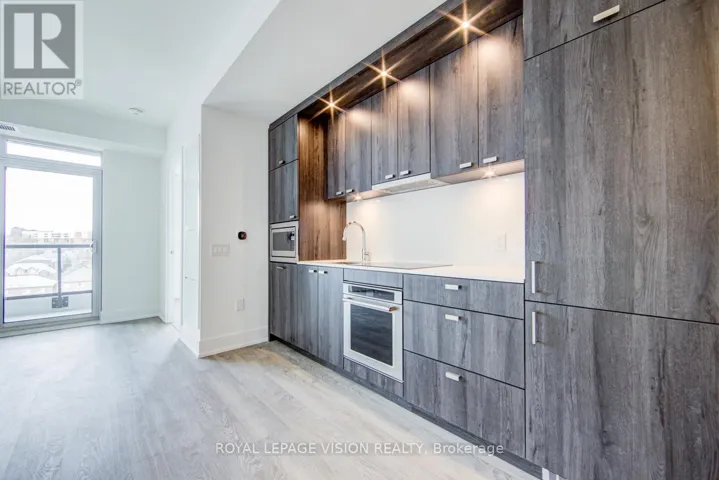 517 - 858 DUPONT STREET, Toronto (Dovercourt-Wallace Emerson-Junction), Ontario M6G0C1