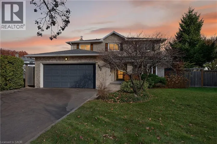 2347 TWEEDSMUIR Court, Burlington, Ontario L7P4K9