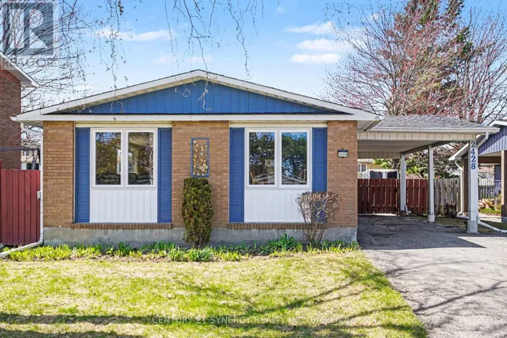 2428 BLACKSTONE CRESCENT, Ottawa, Ontario K1B4H2