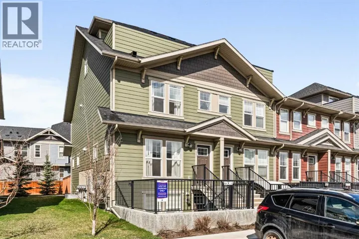 463 Cranbrook Square SE, Calgary, Alberta T3M3E3