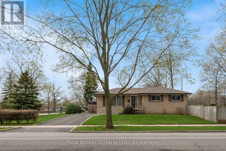 434 HAMPTON HEATH ROAD, Burlington (Appleby), Ontario L7L4R5