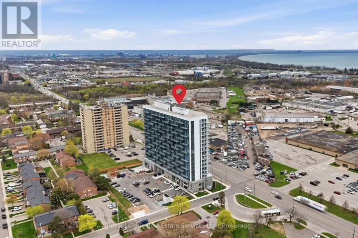 202 - 2782 BARTON STREET E, Hamilton (Riverdale), Ontario L8E2J8