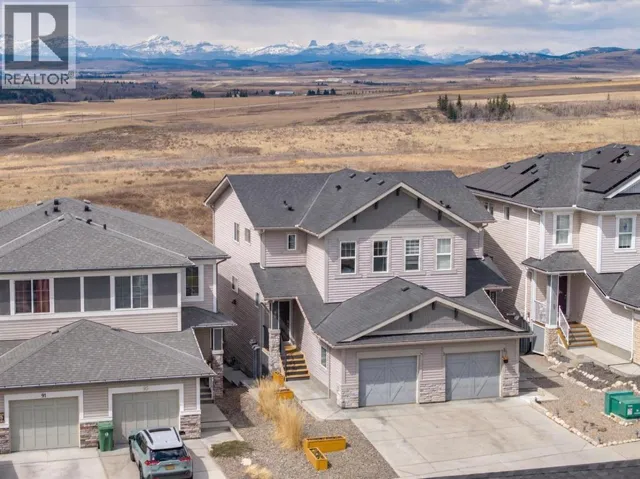 99 Heritage Heights, Cochrane, Alberta T4C2J8
