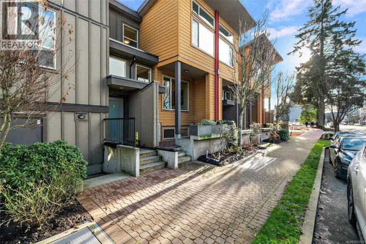 113 2733 Peatt Rd, Langford, British Columbia V9B3V2