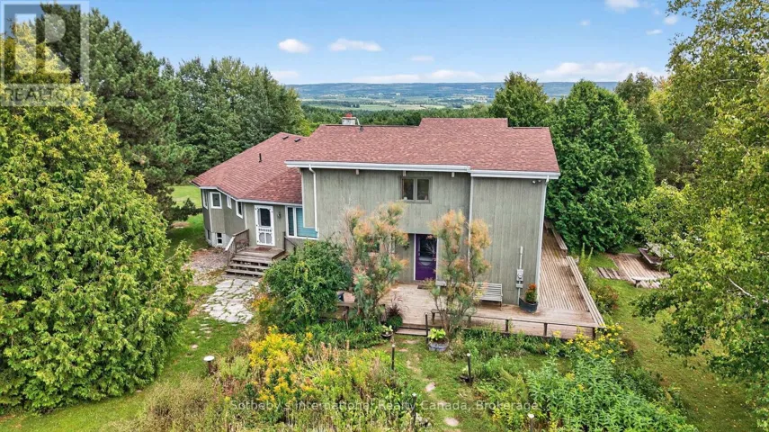 47118 OLD MAIL ROAD, Grey Highlands, Ontario N0H1N0
