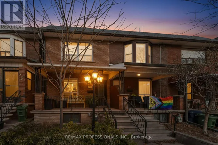 219 ST HELEN'S AVENUE, Toronto (Dufferin Grove), Ontario M6H4A2