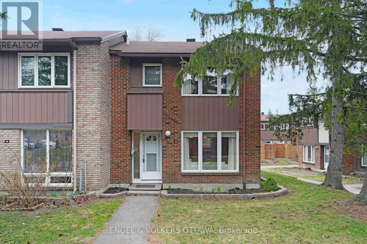 33 - 2111 MONTREAL ROAD, Ottawa, Ontario K1J8M8