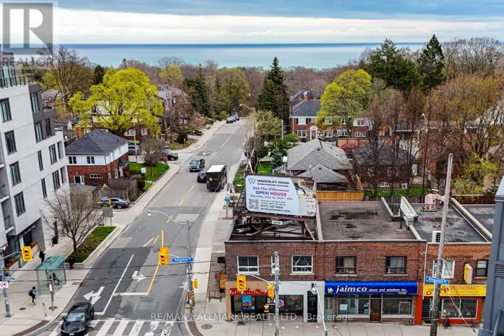 637 KINGSTON ROAD, Toronto (The Beaches), Ontario M4E1R3