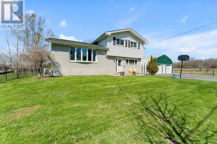 1445 ALEY STREET, Kingston (City North of 401), Ontario K7L4V4