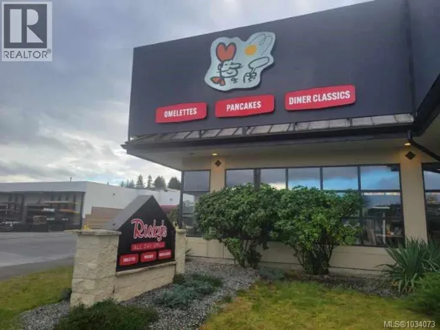 811 13th Ave, Campbell River, British Columbia V9W4G9