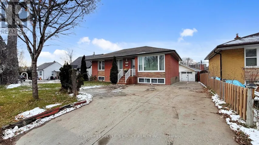 2864 WESTON ROAD, Toronto (Humberlea-Pelmo Park), Ontario M9M2S3