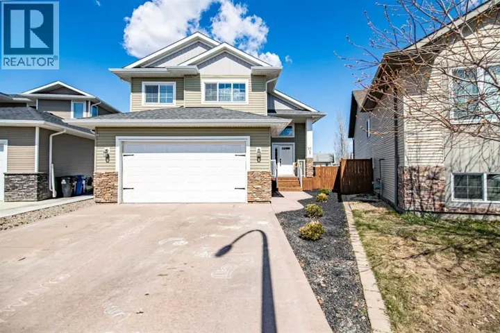 53 Portway Close, Blackfalds, Alberta T4M0G7